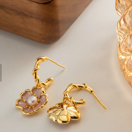 Brass Earrings Freshwater Pearl Flower