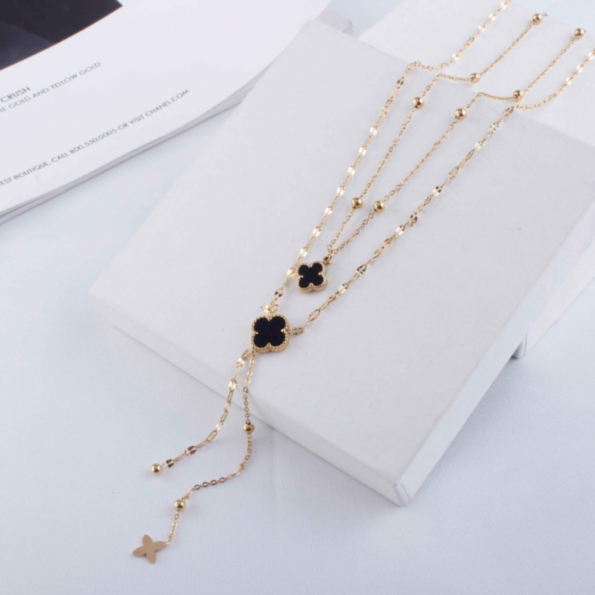 Lot 415 - Chanel CC Clover Pendant Necklace