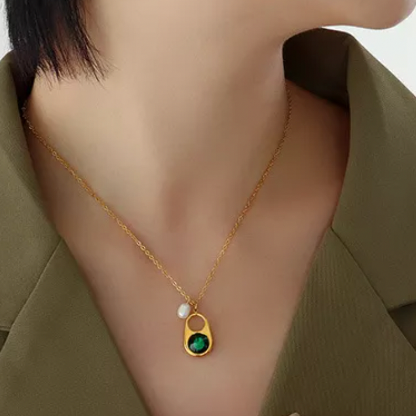 Classic Charm Lock Pendant Necklace 18K Gold Plated Stainless Steel Non Faded. The accent pearl give it that luxury look.